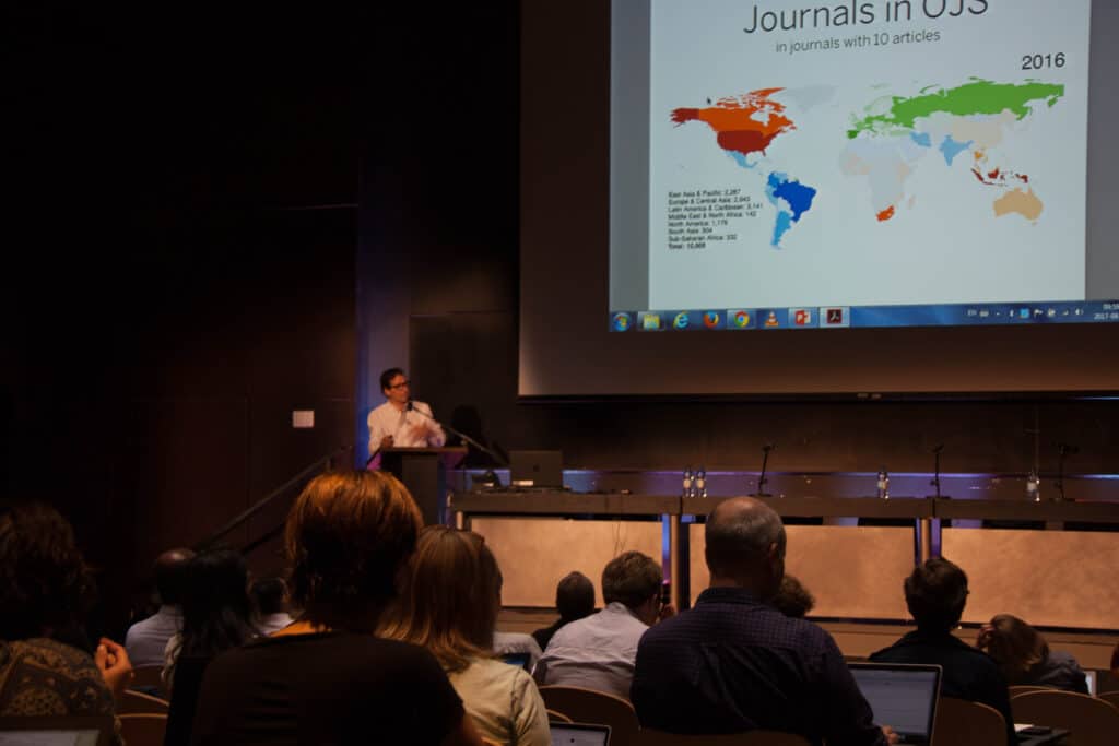 Juan Pablo Alperin, Co-Scientific Director, speaking at PKP International Conference in Montreal, 2017